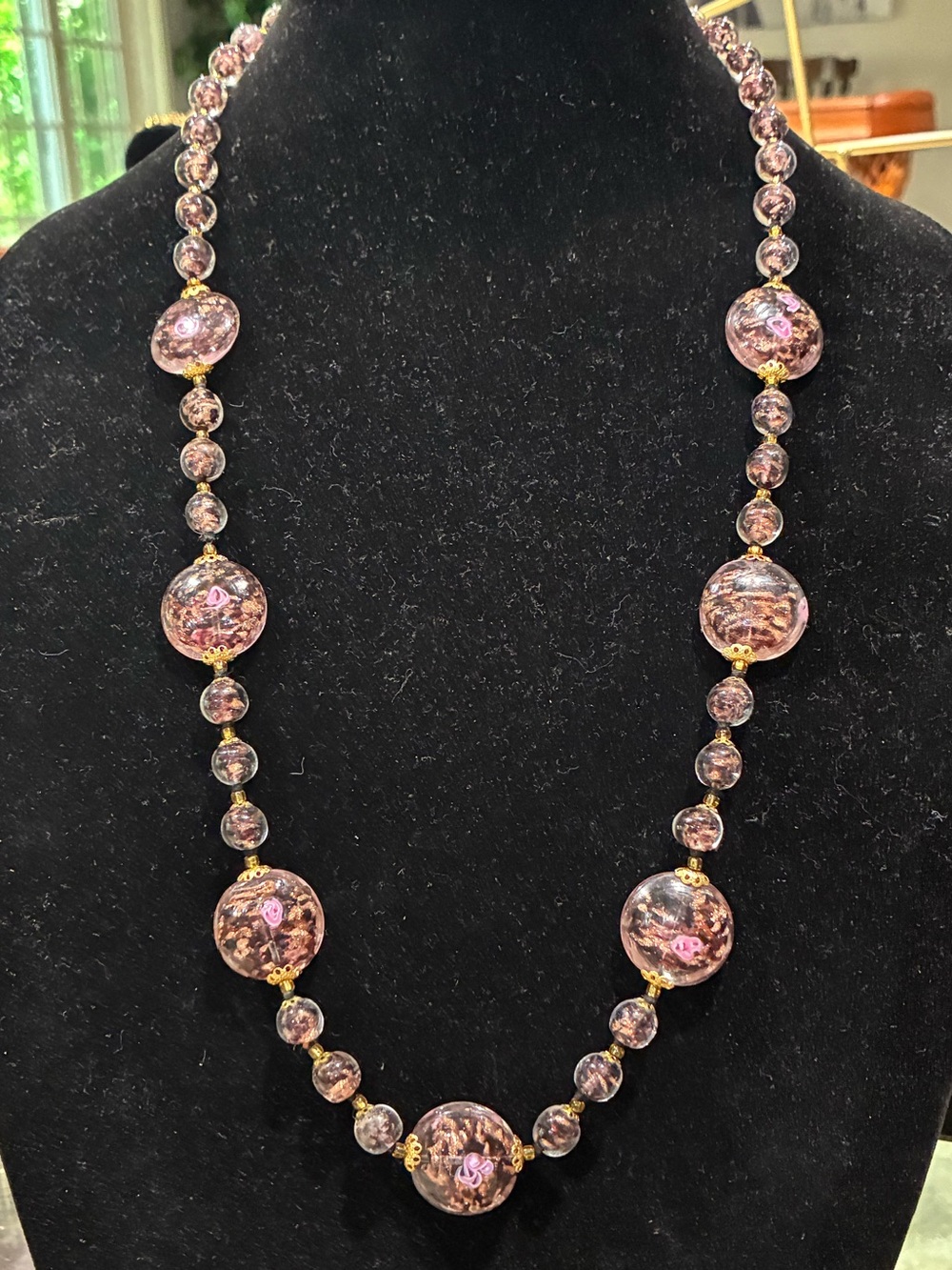 Vintage Italian Murano Glass Wedding Cake Bead Necklace